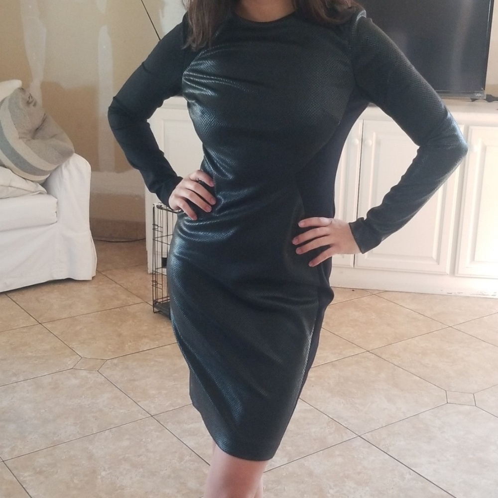 Black dress size 4